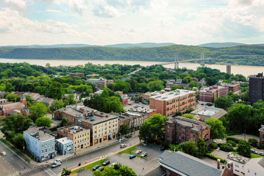 More Photos Of 214 Main St, Poughkeepsie Loft Creative Space For Sale