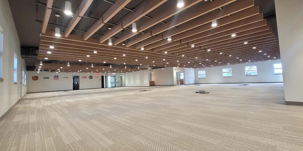More Photos Of 320 Bilmar Dr, Pittsburgh Office For Sale