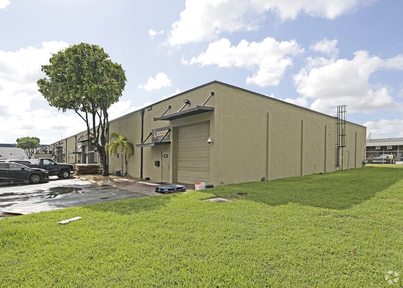 More Photos Of 7212-7298 NW 25th St, Miami Unknown For Lease