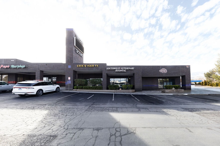 More Photos Of 960 W Moana Ln, Reno General Retail For Sale