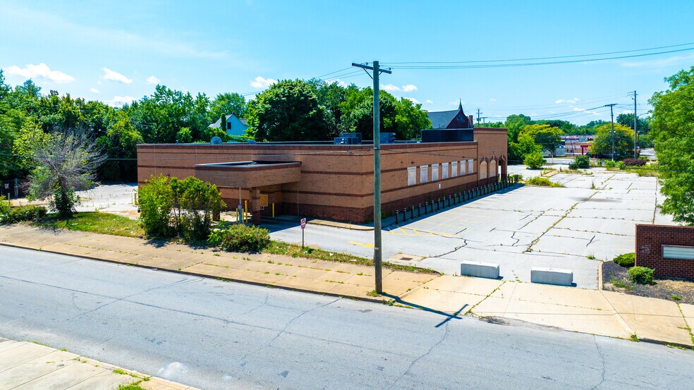 10502 St Clair Ave, Cleveland, OH 44108 - Freestanding For Sale