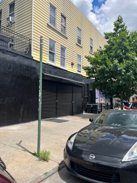 Primary Photo Of 585 Wilson Ave, Brooklyn Storefront Retail Residential For Lease