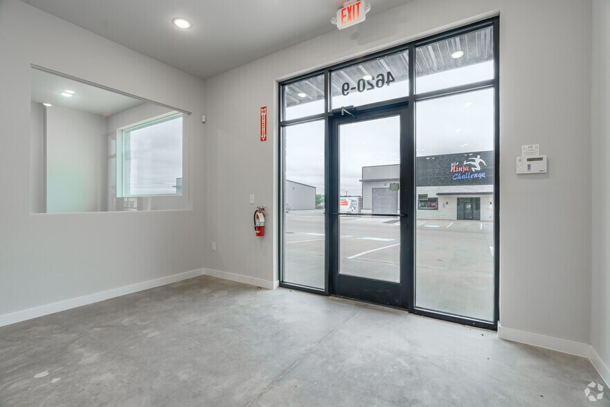More Photos Of 4620 US 377 Hwy, Aubrey Unknown For Lease