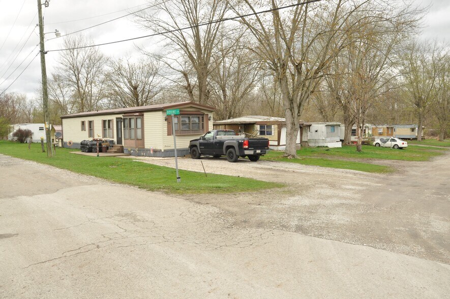 More Photos Of 52 Brushwood Rd, Uniontown Multifamily For Sale