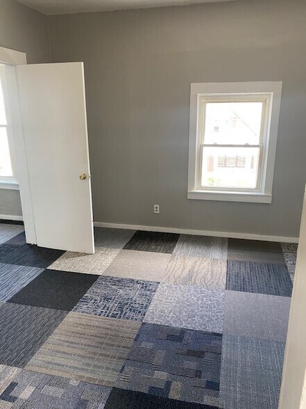 More Photos Of 11 Maria St, Rochester Apartments For Sale