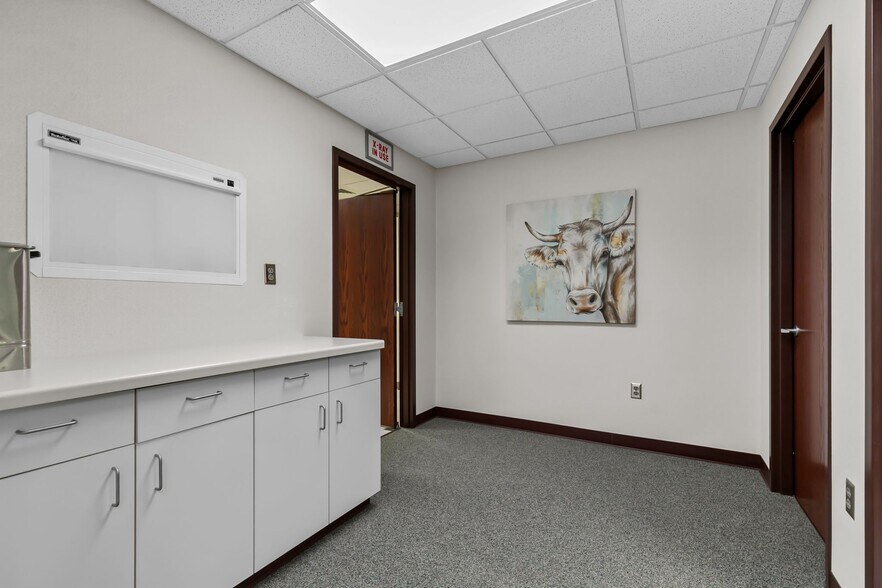 More Photos Of N430 Wood Duck Dr, Fremont Medical For Sale