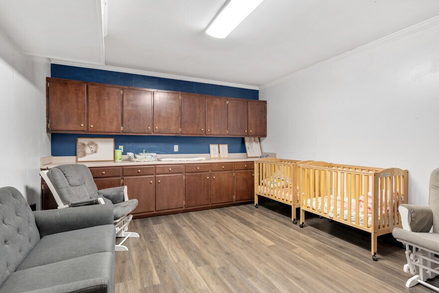 More Photos Of 310 Coles Ferry Pike, Lebanon Religious Facility For Sale