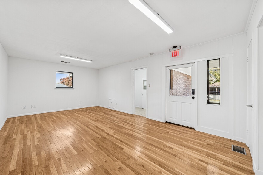 More Photos Of 7790 Main St, Frisco Office Residential For Sale