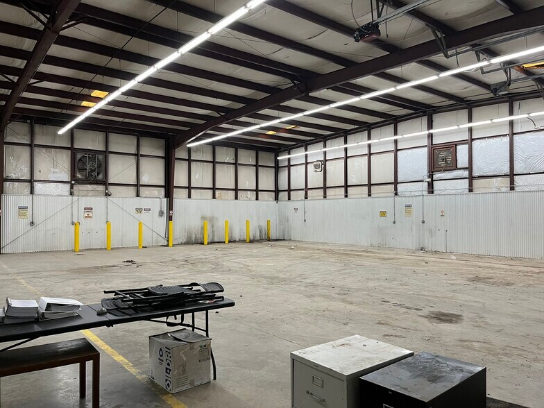 More Photos Of 3460 I 55 S, Jackson Warehouse For Lease