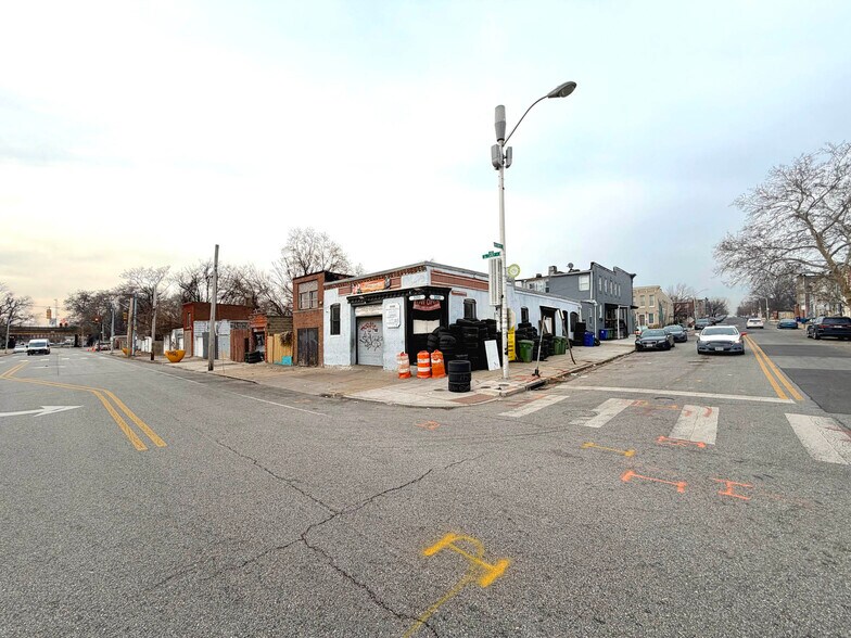 More Photos Of 300 S Carey St, Baltimore General Retail For Sale