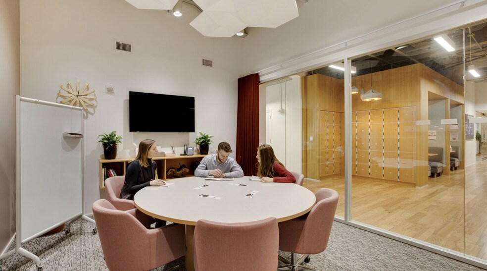 More Photos Of 3401 Mallory Ln, Franklin Coworking Space