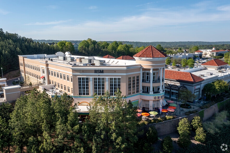 More Photos Of 201-221 Summit Blvd, Birmingham Unknown For Lease