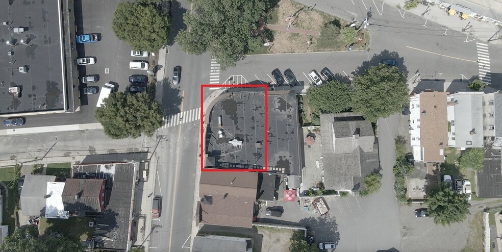 More Photos Of 1-7 Pt Barnum Sq, Bethel Restaurant For Lease