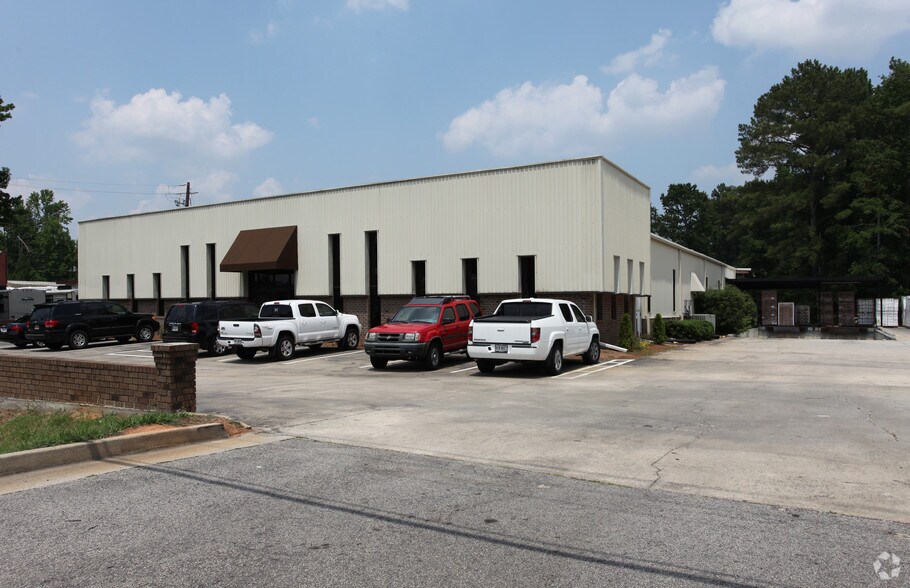 Primary Photo Of 9696 Tara Blvd, Jonesboro Flex For Lease