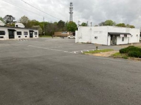 More Photos Of 3502 Victory Dr, Columbus Freestanding For Lease
