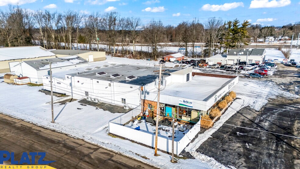 More Photos Of 1965 N Ellsworth Ave, Salem General Retail For Sale