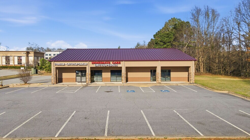 Primary Photo Of 142 Hampton Ct, Commerce Rehabilitation Center For Sale