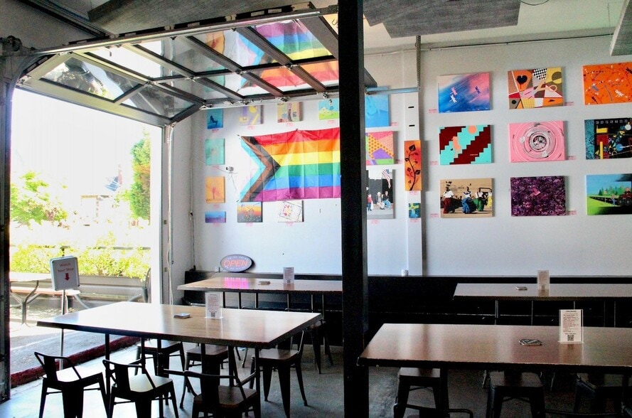 More Photos Of 8000 15th Ave NW, Seattle Restaurant For Lease