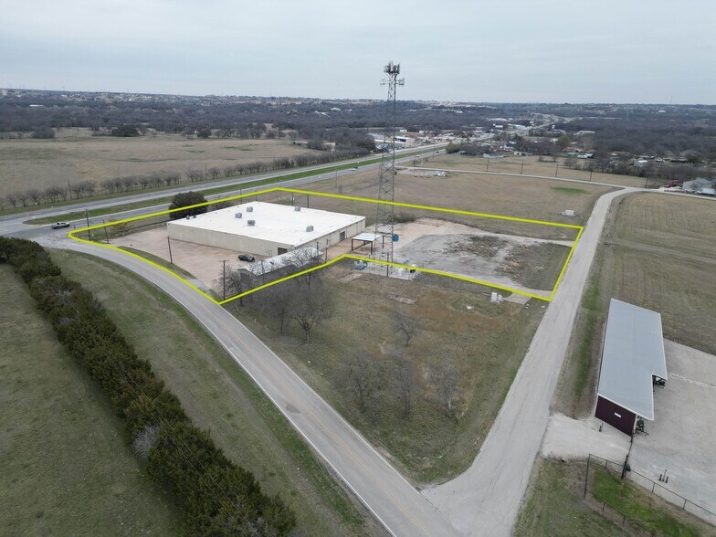 More Photos Of 14485 S Highway 377, Fort Worth Distribution For Lease