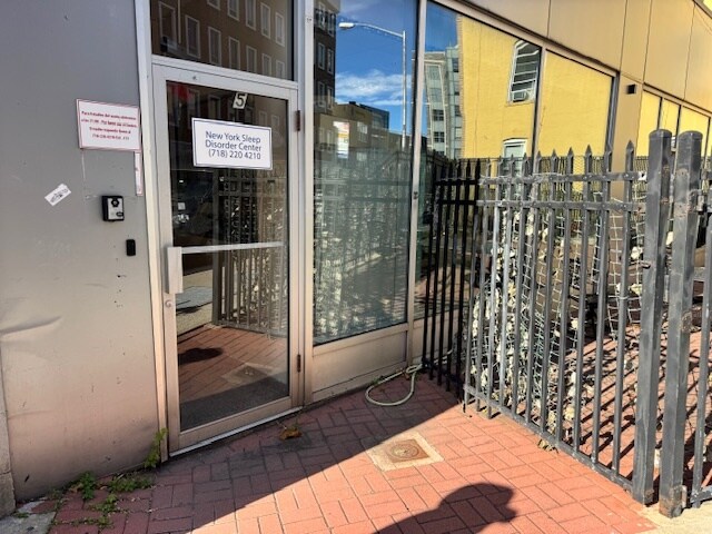 More Photos Of 621-625 E Fordham Rd, Bronx Office For Sale
