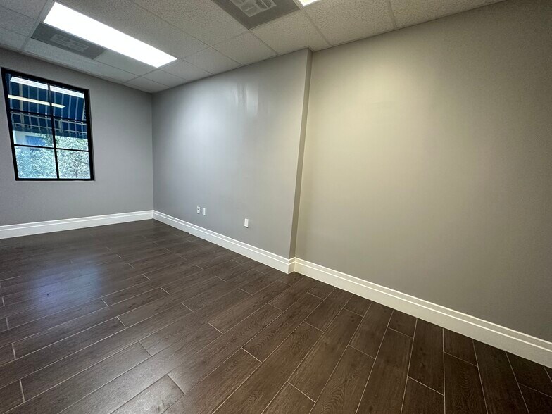 More Photos Of 7451 Wiles Rd, Coral Springs Medical For Sale