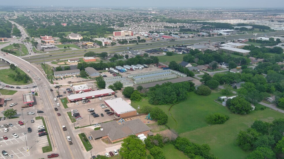 More Photos Of 591 Pinson Rd, Forney Self Storage For Sale