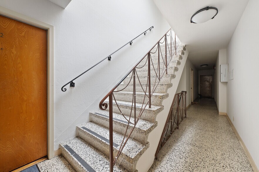More Photos Of 447 34th Ave, San Francisco Apartments For Sale