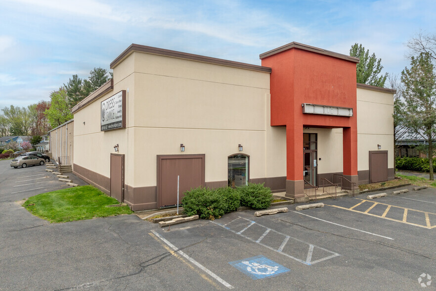 Primary Photo Of 2470 US Highway 1, Lawrenceville Freestanding For Lease