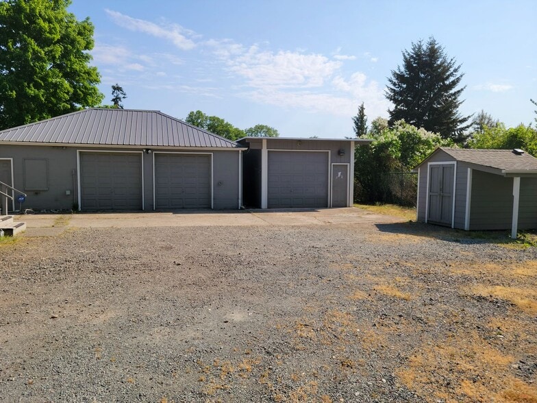 More Photos Of 12160 Spanaway Loop Rd S, Tacoma Contractor Storage Yard For Lease