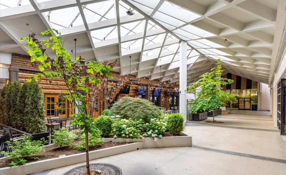 More Photos Of 201 Keith St SW, Cleveland Unknown For Lease