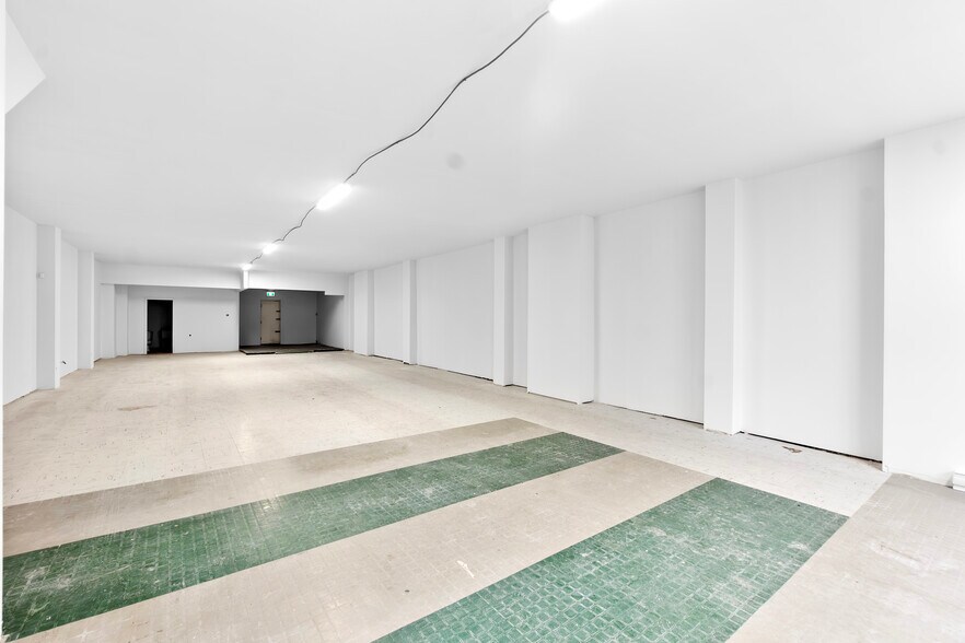 More Photos Of 4787-4797 Rue Sainte-Catherine E, Montréal Storefront Retail Residential For Lease
