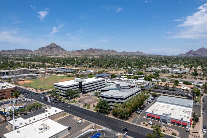More Photos Of 5353 N 16th St, Phoenix Office For Lease