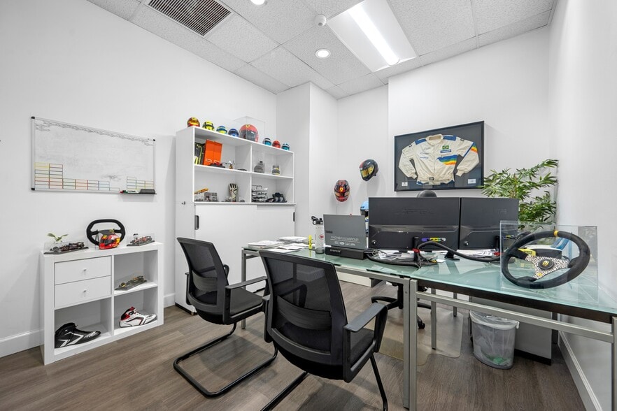 More Photos Of 1701-2089 NW 87th Ave, Miami Warehouse For Lease