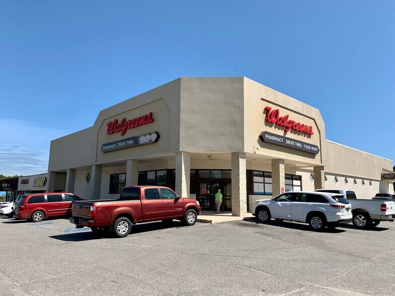 Primary Photo Of 7880 Moffett Rd, Semmes Unknown For Lease