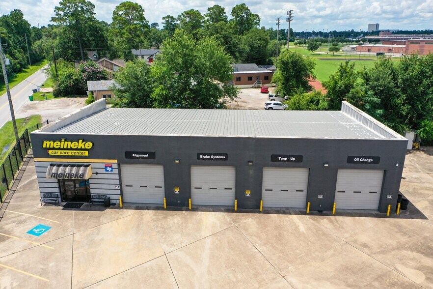 More Photos Of 17711 Old Louetta Rd, Houston Auto Repair For Sale