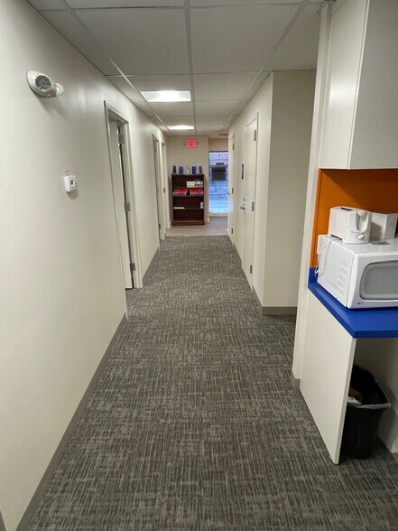 More Photos Of 11201-11259 Lockwood Dr, Silver Spring Office For Sale