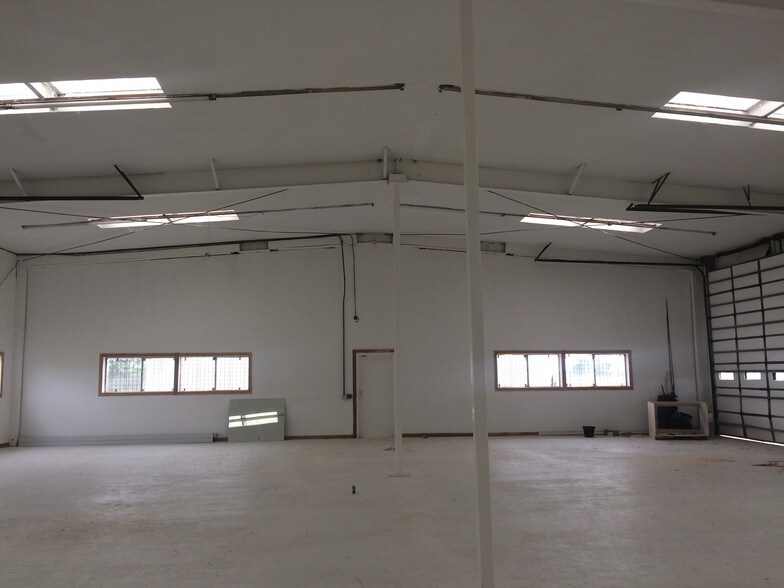 More Photos Of 204 Glen Flora Rd, Eagle Lake Warehouse For Sale