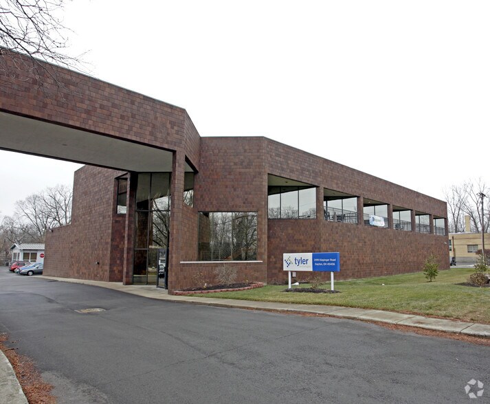 More Photos Of 3199 Klepinger Rd, Dayton Office For Lease