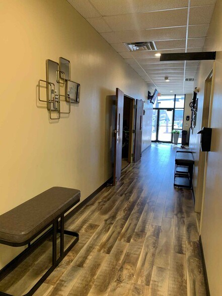 More Photos Of 6401 New York Ave, Arlington Unknown For Lease