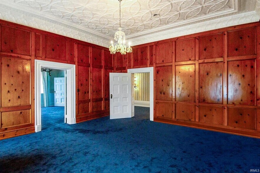 More Photos Of 505 Main St, Vincennes Office Residential For Sale