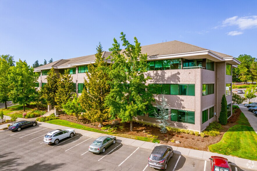 More Photos Of 4004 Kruse Way Pl, Lake Oswego Medical For Lease