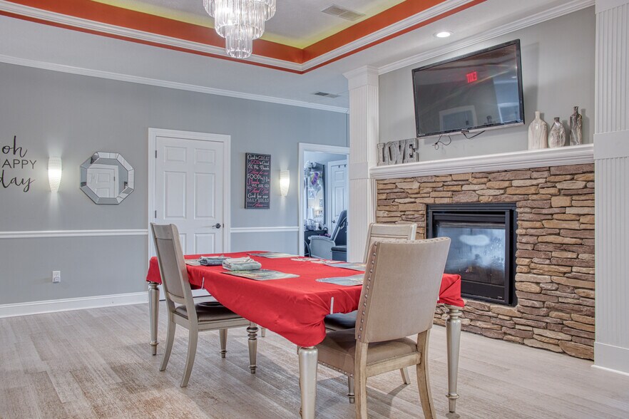 More Photos Of 1605 Vandekarr Rd, Owosso Assisted Living For Sale