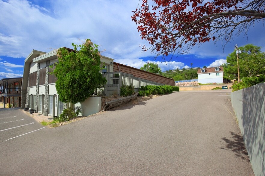 More Photos Of 404 W Main St, Payson Rehabilitation Center For Sale