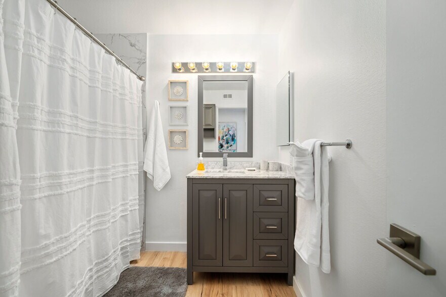 More Photos Of 60 La Ronda Dr, Rancho Mirage Apartments For Sale