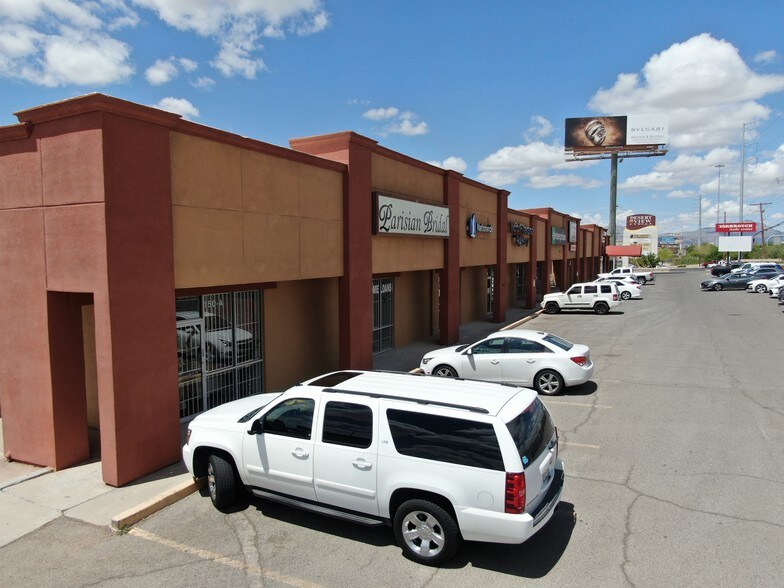 More Photos Of 7924-7934 W Gateway Blvd, El Paso Unknown For Lease