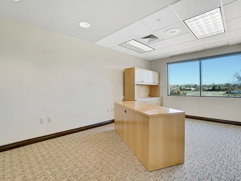 More Photos Of 2530 E Foresight Cir, Grand Junction Manufacturing For Sale