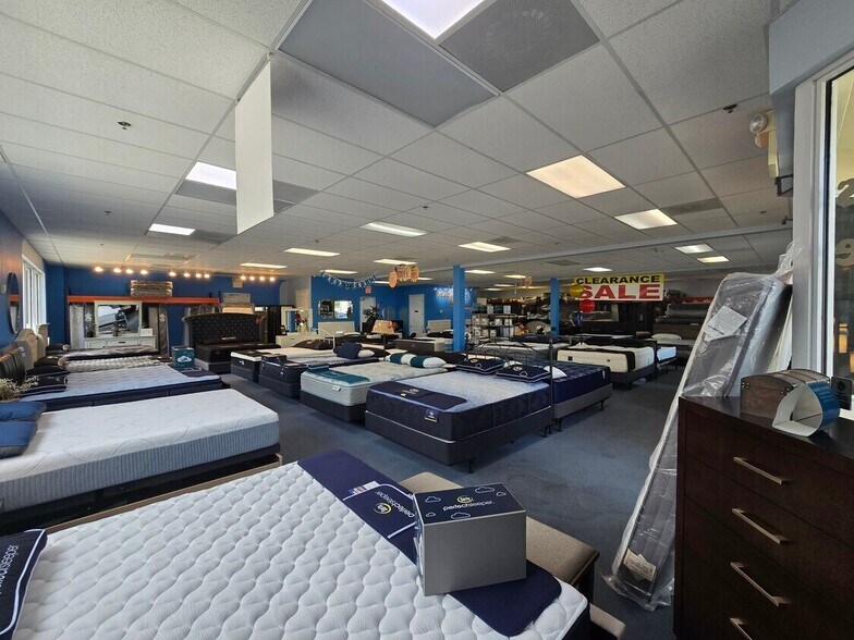 More Photos Of 100 N State Road 7, Margate Office For Sale
