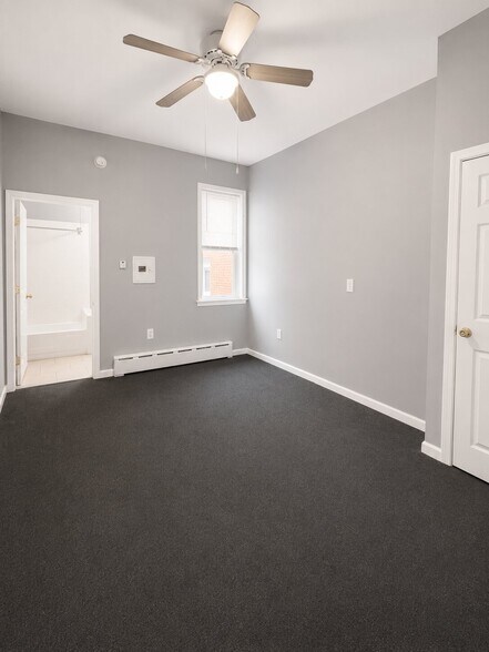 More Photos Of 7020 Woodland Ave, Philadelphia Apartments For Sale