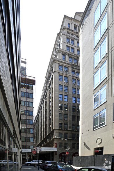 More Photos Of 150 William St, New York Office For Lease