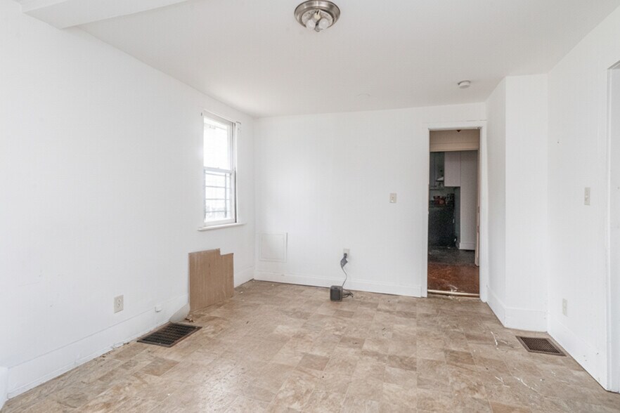 More Photos Of 1806 Meharry Blvd, Nashville Apartments For Sale